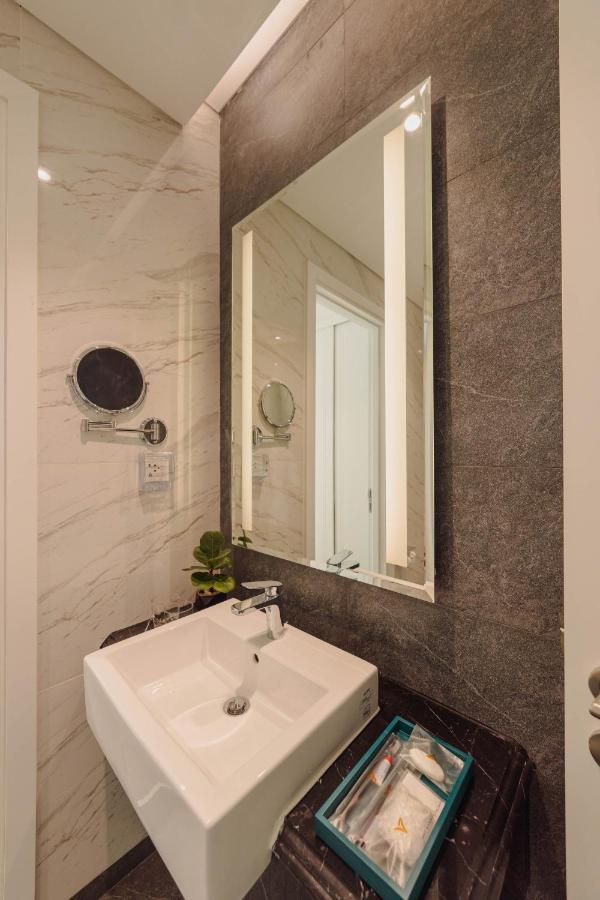 Altara Luxury Residences Куи Нхон Екстериор снимка